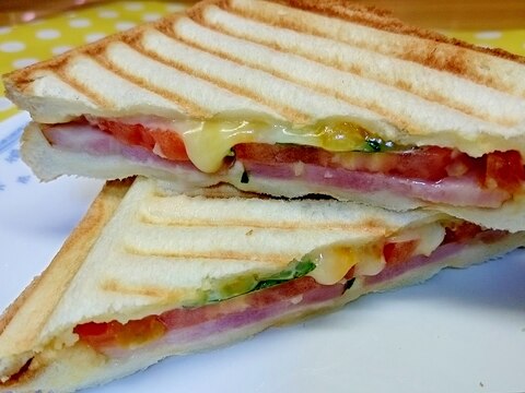 ホットサンド(ベーコン&トマト)